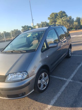 SEAT Alhambra 2.0 TDI 140CV Gris Oscuro 2008