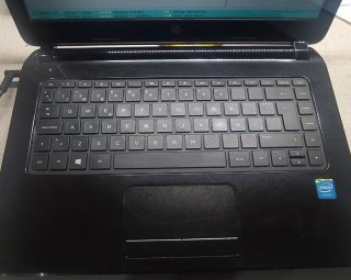 Portátil HP 14-R203NS Negro