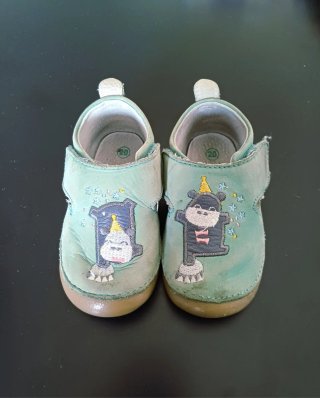Zapatillas bebe T. 20 cuero piel Vertbaudet