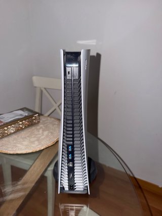 PlayStation 5 (PS5) como nueva.