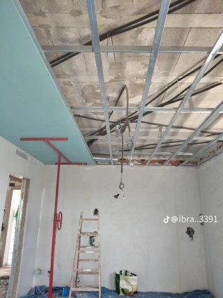 Pladur, yeso y masilla para construcción