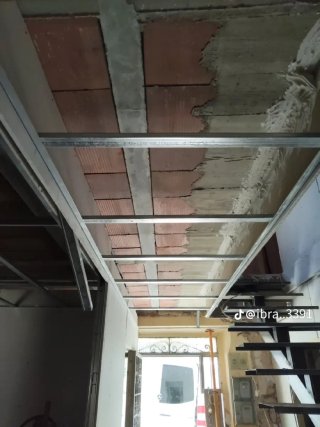 Pladur, yeso y masilla para construcción