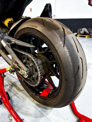 Ducati Monster 937