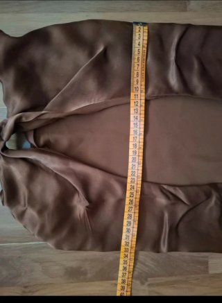 Vestido Zara marrón raso