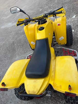 QUAD ADLY ATV 300 Amarillo