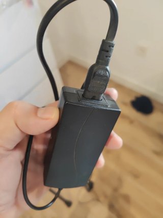 Volante Logitech G25 con pedales y palanca