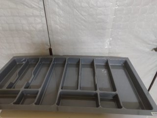 Cubertero gris de plástico