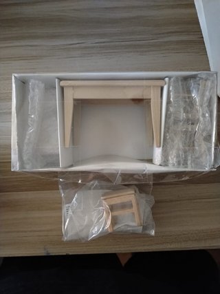 Mobili in miniatura in legno per case delle bambole