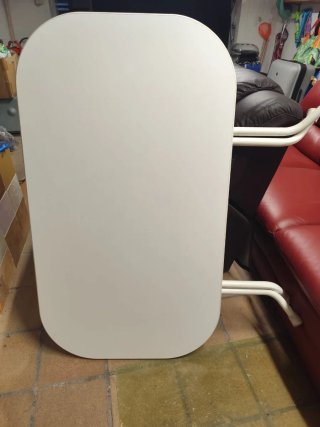 Mesa de terraza blanca plegable
