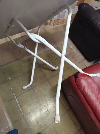Mesa de terraza blanca plegable