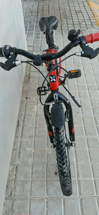 Bicicleta Infantil Btwin Roja