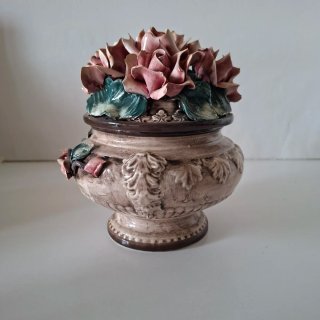 CENTRO DE MESA PORCELANA CAPODIMONTE