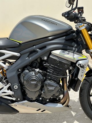 Triumph Speed Triple 1200 RS 2021
