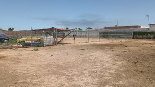 Alquilo parcela 700 m2 para sembrar o animales