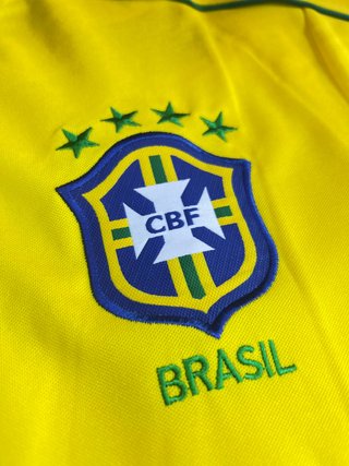 Camiseta Brasil 1998 Ronaldo 9 (Talla - L)