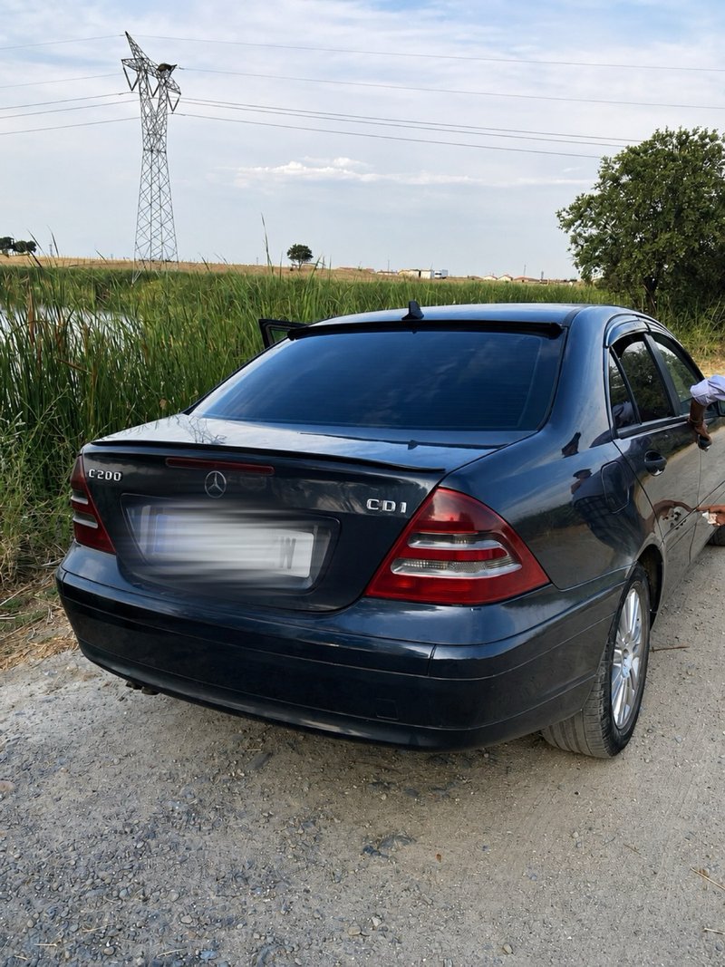 Mercedes-Benz Clase C 2000 - foto 1
