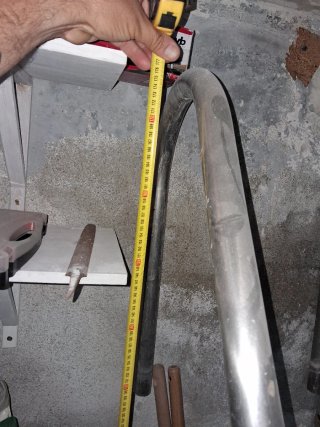 Escalera de piscina metálica
