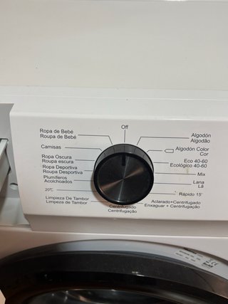 Lavadora Hisense 6 kg como nueva