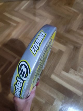 Pala de pádel Bullpadel Equinox 38
