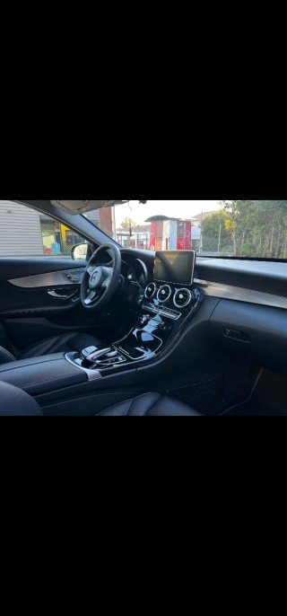 Pantalla y rejillas Mercedes W205