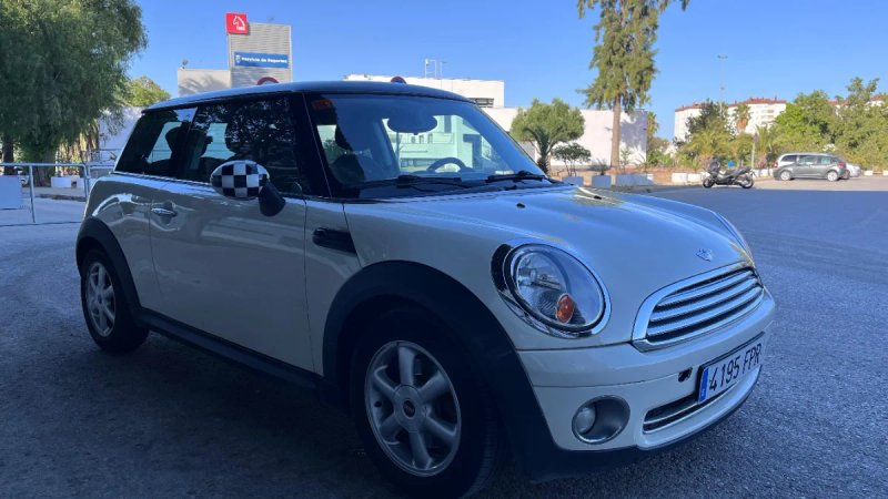 MINI Cooper 2007 - foto 1