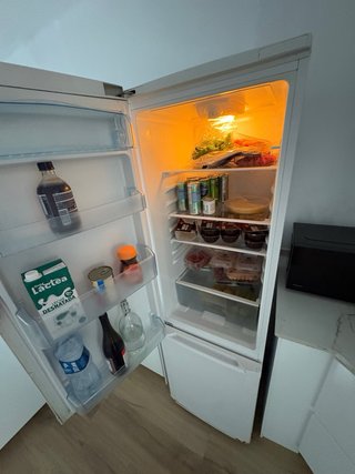 Frigorífico Beko CHA28020 Combi