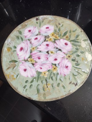 Caja vintage metal flores rosas