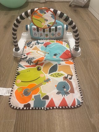 Alfombra Piano Fisher Price Kick & Play