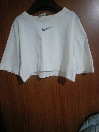 Camiseta Nike Crop Top Talla XS