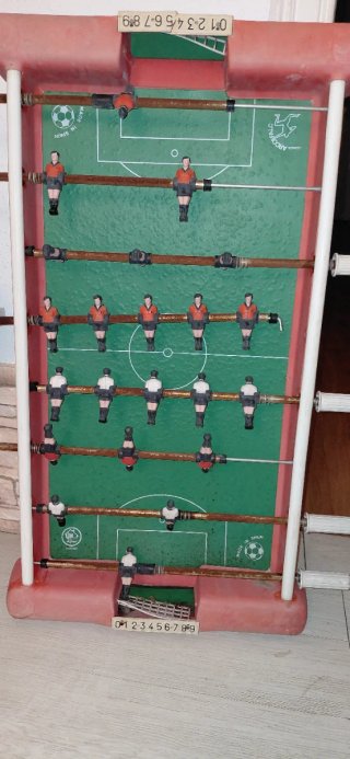 FUTBOLÍN A reparar