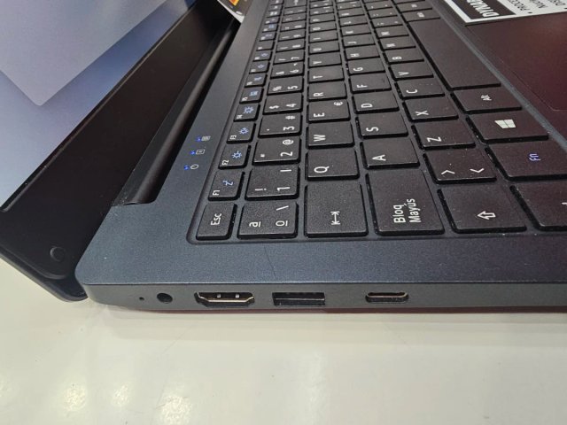 Dynabook Satellite Pro C50 Portátil