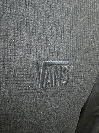 Camiseta Térmica Vans Negra Talla M