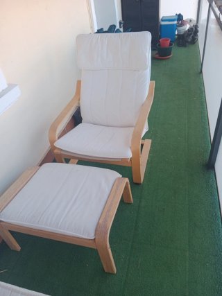 2 Sillas de Jardín + mesita/reposapies Ikea Madera