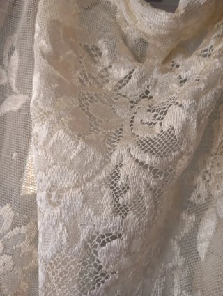 Mantilla española encaje beige