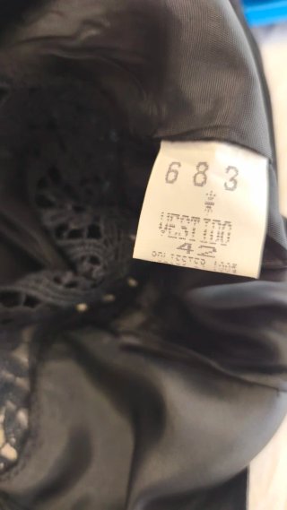 Vestido negro fiesta encaje, de poliéster a capas