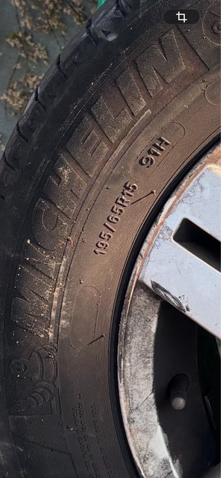 Llantas Volskwagen+neumáticos Michelin usados
