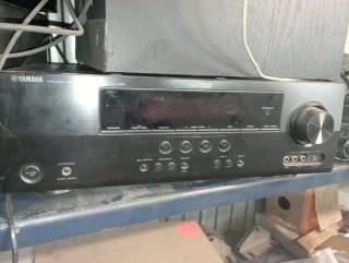 Altavoz con su receptor