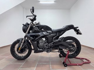 Moto Zontes Scrambler Negra/Gris