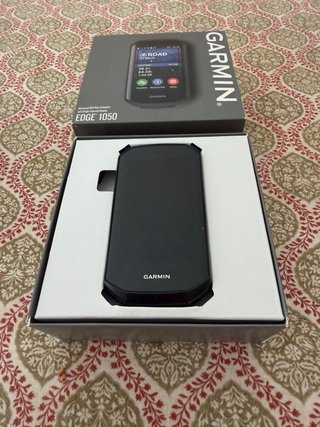 Garmin Edge 1050 + Varia RTL515