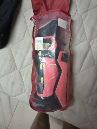 Espinilleras Nike Fútbol Rosas y Negras