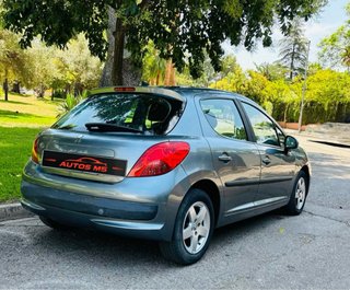Peugeot 207 2009