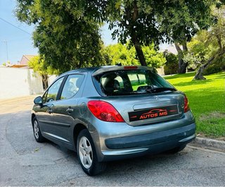 Peugeot 207 2009
