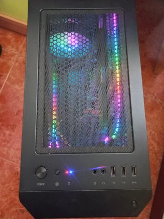 PC Gaming con Teclado, Ratón y Monitor