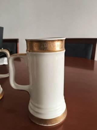 Bicchieri da birra in porcellana dorata Pilsner Urquell
