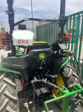 Tractor John Deere 3038E 2019