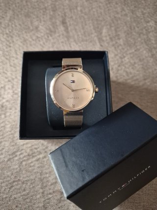 Reloj Tommy Hilfiger Dorado Mujer