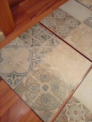 5€ la pieza. Baldosas hidráulicas decorativas