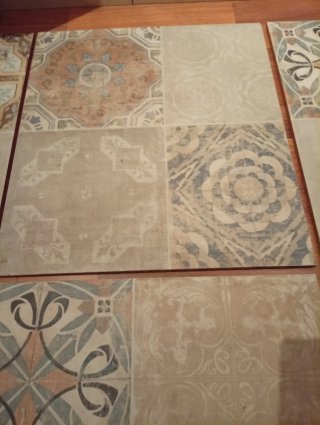 5€ la pieza. Baldosas hidráulicas decorativas