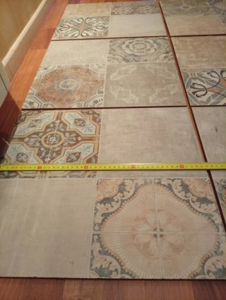 5€ la pieza. Baldosas hidráulicas decorativas