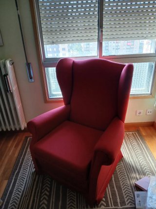 Butaca de tela roja
